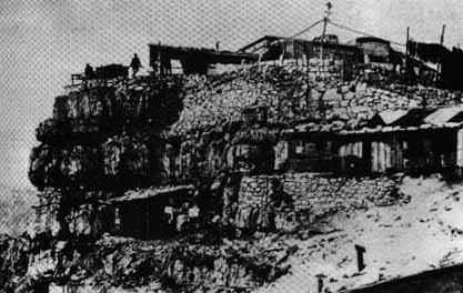 rione in guerra.gif (440970 byte)