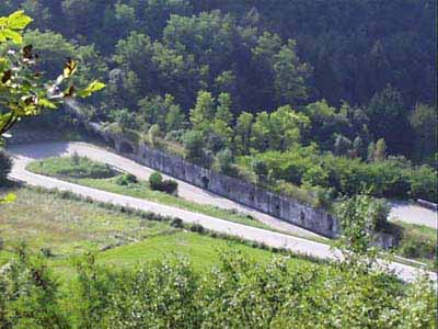 tagliata dall'alto.jpg (75726 byte)