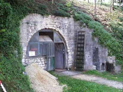 cavalcaselle poterna.jpg (77693 byte)